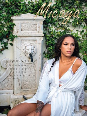 Micaya White