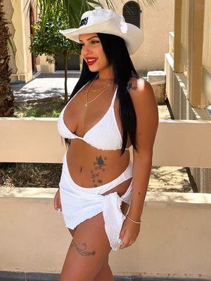 Miri Kadosh