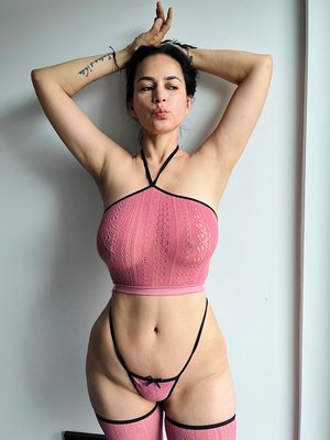 Nanda Reyes