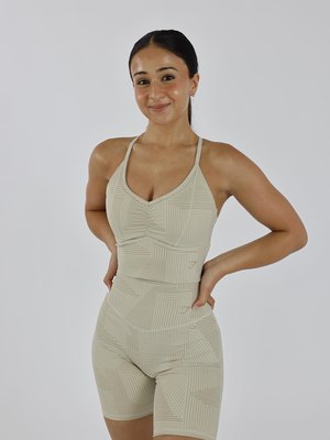 Nona Bayat