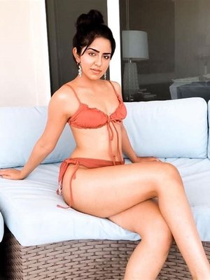 Pallavi Thakur