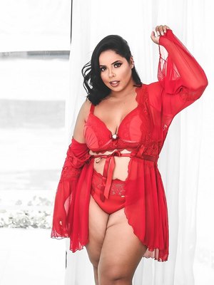 Raquel Maria