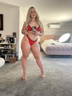 Sammy Thighs