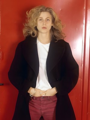 Sophie B. Hawkins