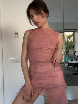 Stella Wells