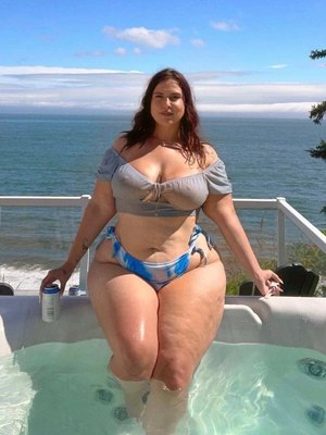 Steph Oshiri