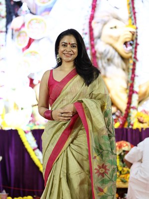 Sumona Chakravarti