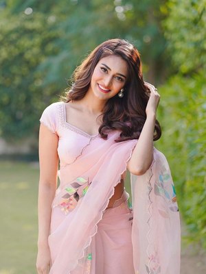 Erica Fernandes