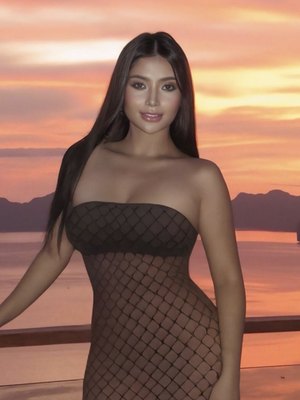 Eve Valdez