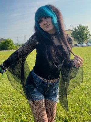 GravelyGothicKayla