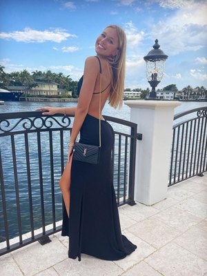 Julia Podkoscielny