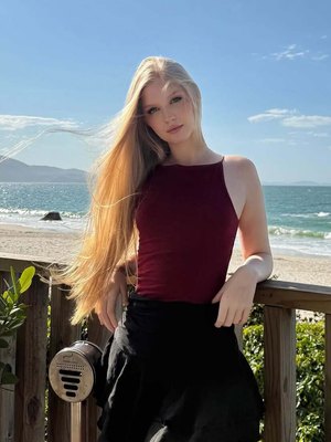 Julia Venzke