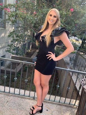 Lauren Cox