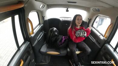 Teen Czech girl gets fucked in a taxi and can't get enough