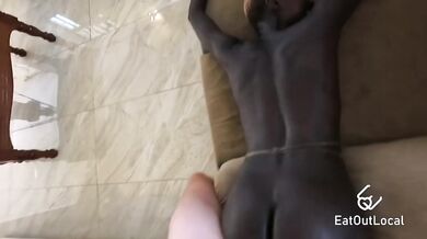 Sexy ebony beauty gets her tight ass drilled on the couch