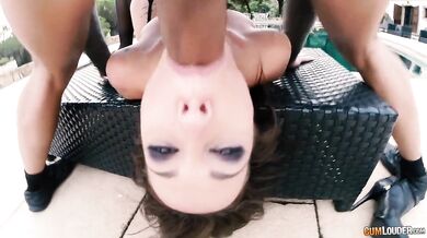 Nikita Bellucci gets her ass drilled in public outdoors