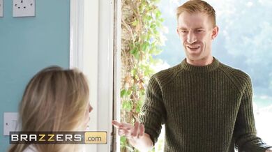 Internet star Bonnie Blue rewards her follower Danny by letting him hammer her holes like a total pro