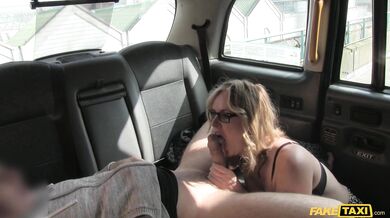 Huge facial for this experienced MILF who knows exactly how to handle a big cock