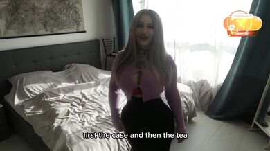 Lonely suburban mom from Peachgardens invites me over to destroy her tight pussy