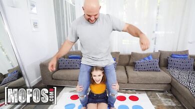 Dakota Burns arch her back as a thick rod pulverizes her vixen frame