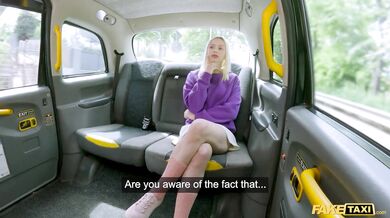 Brazilian girl pays the driver in full with a messy car sex session