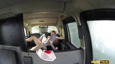 This ginger beauty proves she is an anal queen by handling a heavy drilling in the backseat