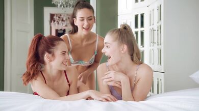 Total pussy destruction for Fibi Sirena and Vixi Rafi