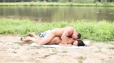 Viktoria Sweet enjoys a hard handjob and a messy finish under the sun